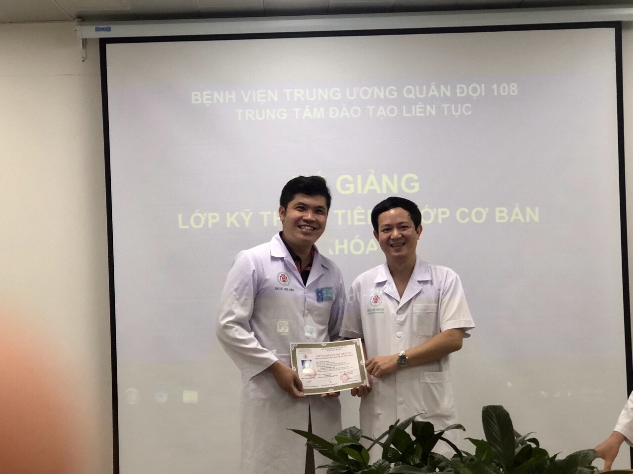 Bs Nông kiên cường